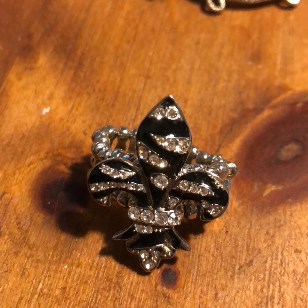 Fleur de lis ring and black with crystals ring